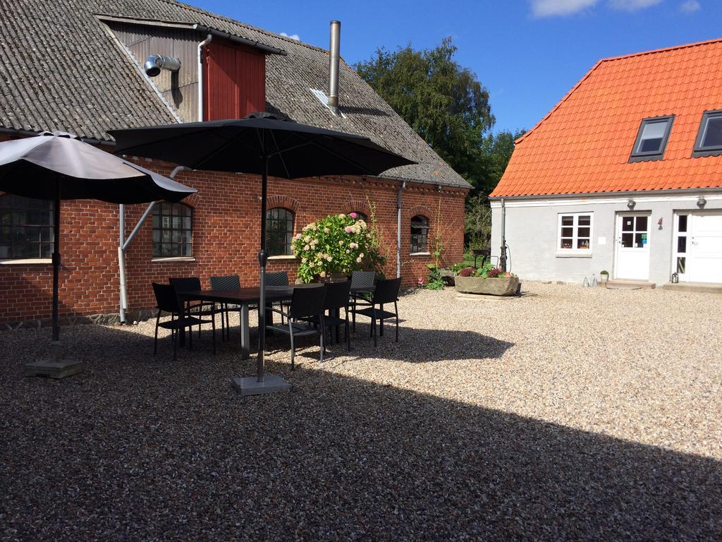 Kildegaarden Bed & Breakfast Frorup Exterior photo